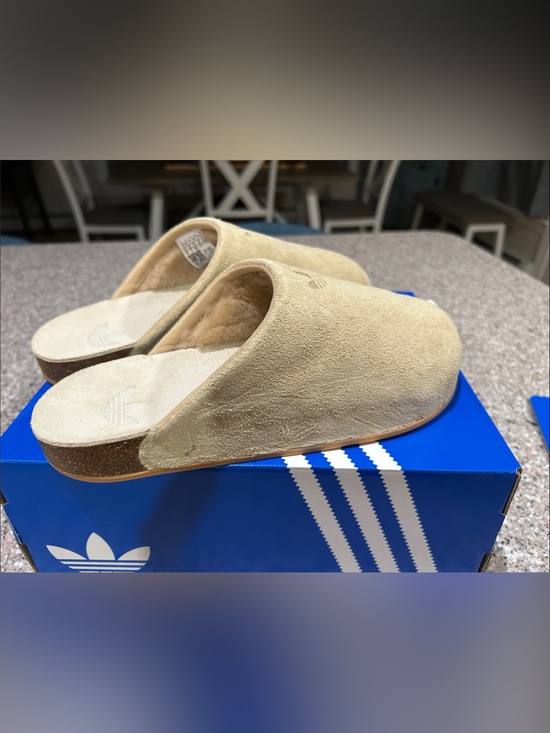 adidas Shoes - adidas W’s adimule, Size 8, New in Box.